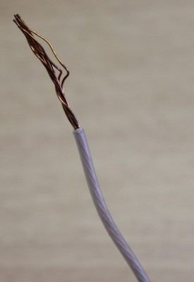 wireW.jpg