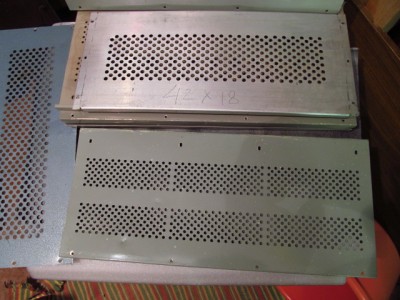 алюминивые листы 42 х 18 см. 40 тыс. 1 лист.