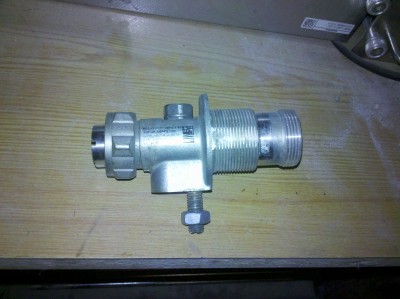 Газовый грозоразрядник 0-2500 МГц_1.jpg (1.15 МБ) 55450 просмотров Газовый грозоразрядник 0-2500 МГц_1