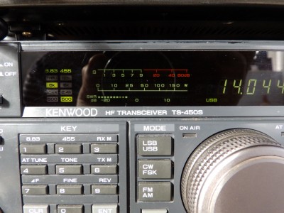 Kenwood TS-450S-3.JPG