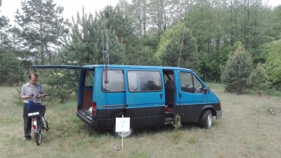 1.jpg (4.13 МБ) 30110 просмотров EU4NC около рабочего места EW4GL