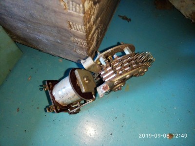 P90908-124928-12.JPG