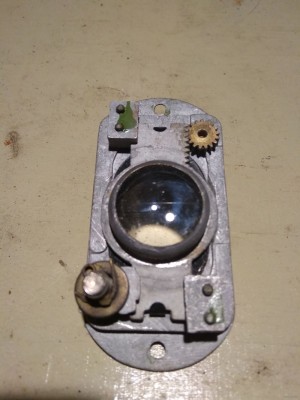 5022500008_1.jpg