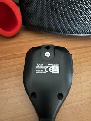 Icom HM219.jpg