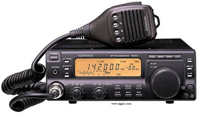 EU4ABG Владимир обменяет KENWOOD TS-50 на SW20.... только не мини . Звонить (33) девятьсот один два 962.