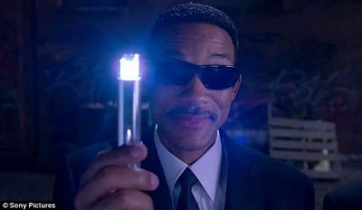 meninblack3.jpg