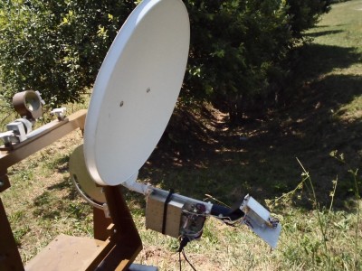 Антенна и трансвертер на 47GHz позиция в KO35FB